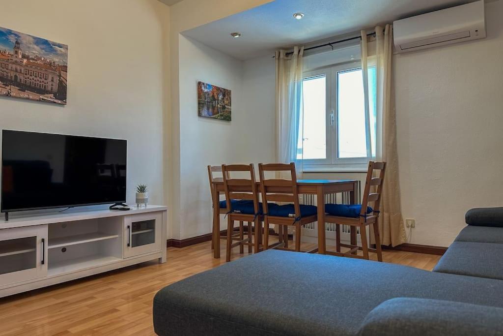 Luminoso Apartamento Turistico En Chamartin مدريد المظهر الخارجي الصورة